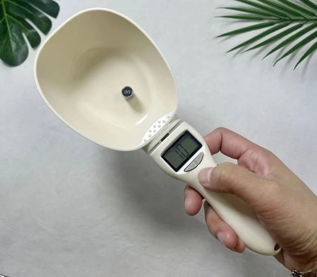 Pet Food Measuring Spoon Scale - 800g Capacity, Digital Nutrition Scale for Precise Feeding