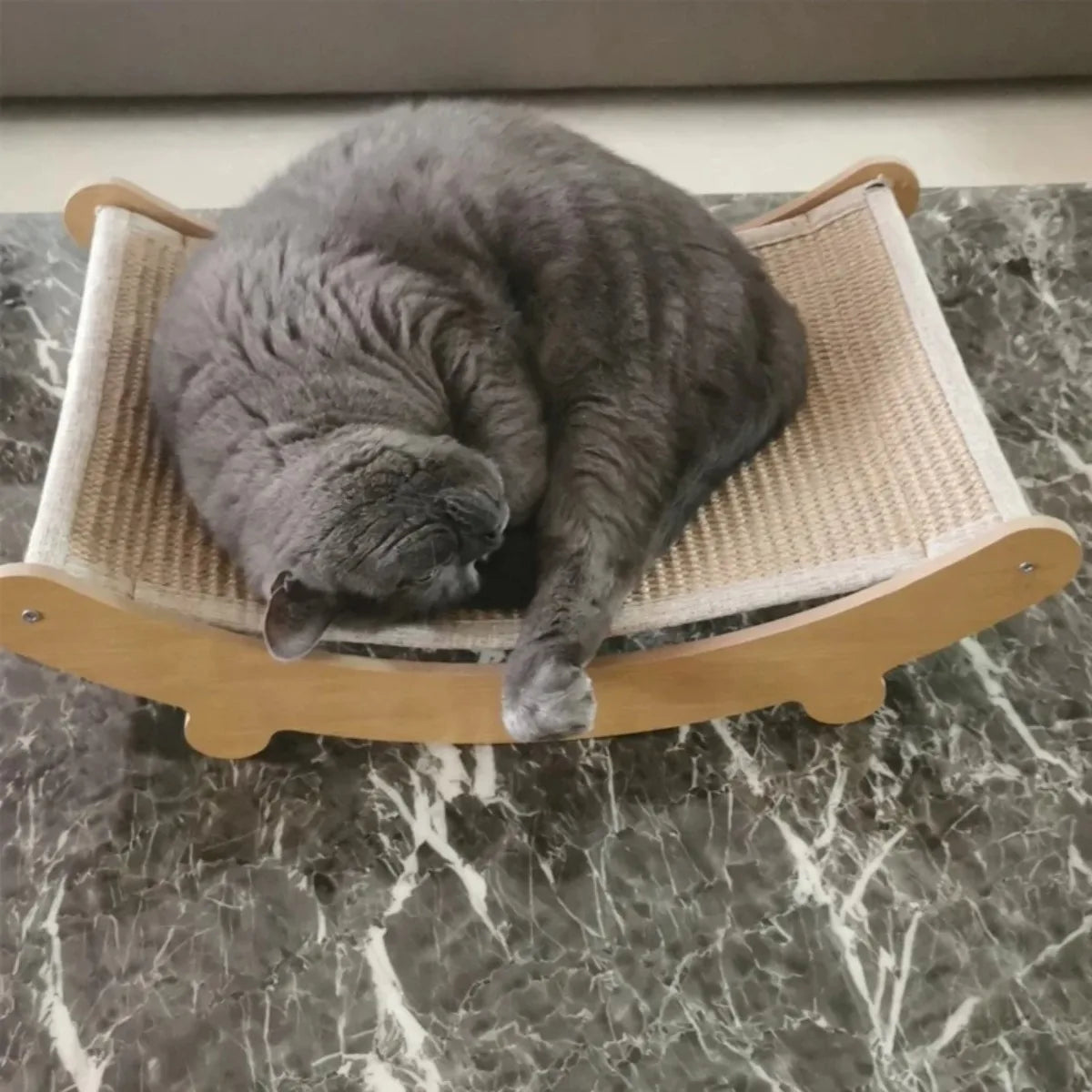 Wooden Cat Scratching Pad & Sleeping Bed - Durable Sisal Scratch Board for Cats & Kittens